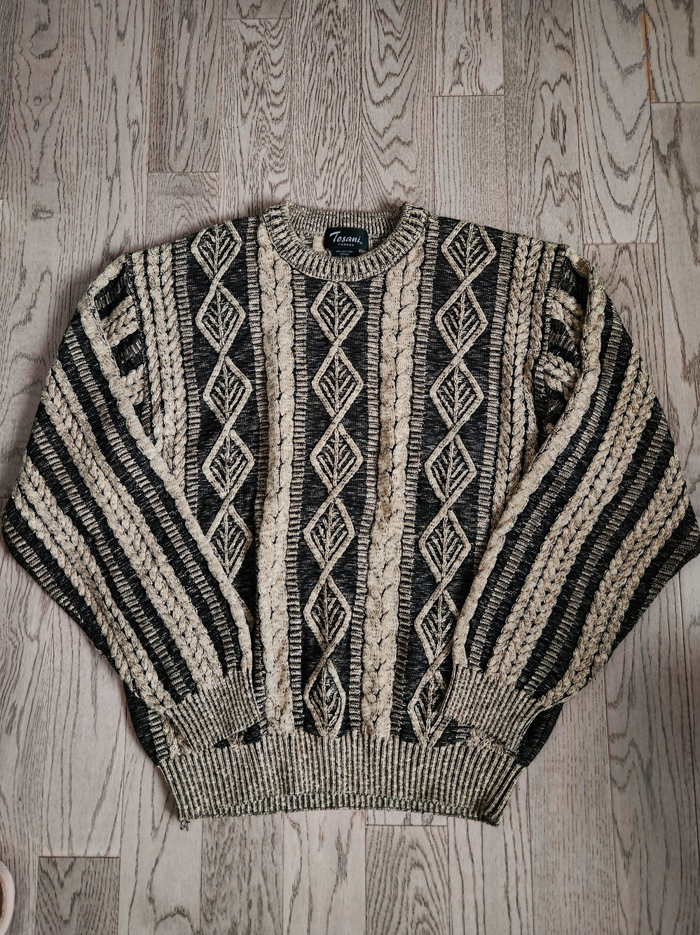 Vintage Tosani Canada Cable Knit Sweater Medium